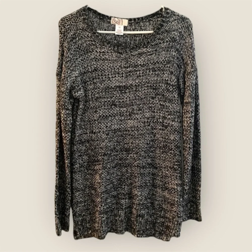 🍄Gray Cable Knit Sweater